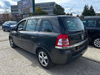 Opel Zafira B 1,8, 7 míst, 2014, najeto 135.901 km - 6