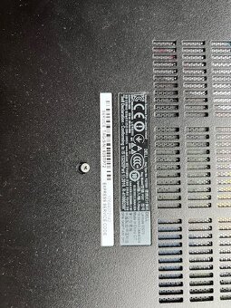 vadný Dell Latitude E5570 - na díly - 6