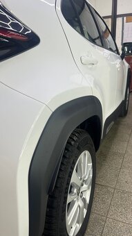 Toyota Yaris CROSS - 6