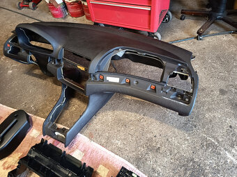 BMW E46 palubní desku +doplňky - 6