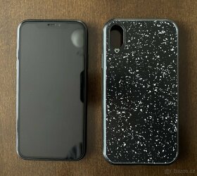 iPhone Xr - 64GB, černý + Mobilfox obal - 6