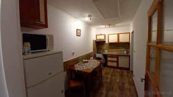 Prodám RD v Dubé (Kokořínsko) 45m2 + kolna 15m2 - 6
