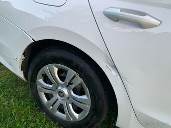 Predám havarovanú Škoda octavia 4 2.0tdi 85 kW 2023. - 6