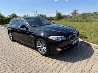 BMW F11 2011 530d 248t km 3.0d Automat kůže nové přední brzd - 6