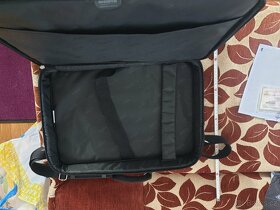 Brasna na notebook dicota cca35x48 pres rameno či do ruky - 6