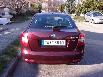 Škoda Octavia 1,6TDi 77kW,koupeno v čr 5.2012 krátká - 6