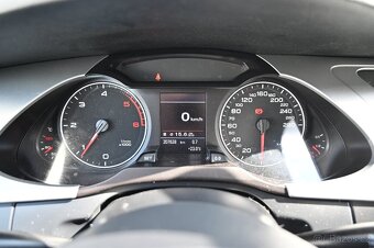 Audi A4 Avant 2.0TDI 105KW 5/2011 - 6