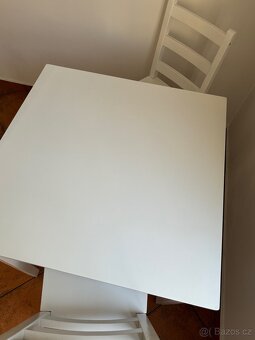 Jídelní set (stůl, židle) - 6