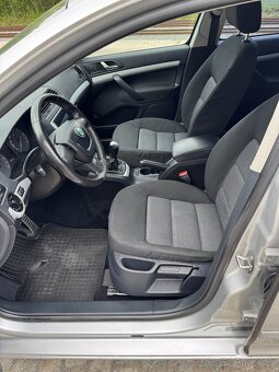 Škoda Octavia 2.0 TDI kombi - 6