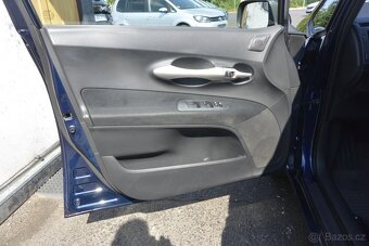 PRODÁM Toyota Auris 2.0D-4D - 6