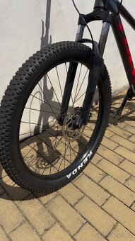 Trek Roscoe 6 - 6