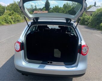 🚗 Volkswagen Passat 2.0 TDI, 125 kW, DSG, r. 2006 🚗 - 6