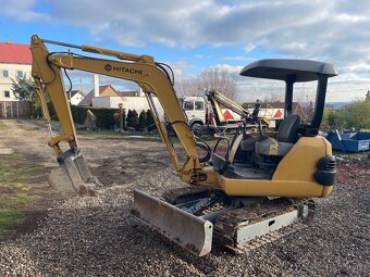 Minibagr Hitachi ZX 25-2. 2,5tuny - 6