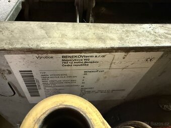 Kotel na tuhá paliva Benekov C27 Premium – perfektní stav - 6