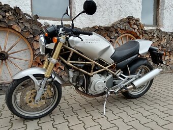 DUCATI MONSTER 750 - 6