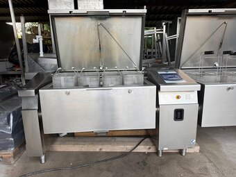 Multifunkční pánev MKN 2x 150 litrů - tlakové - 6