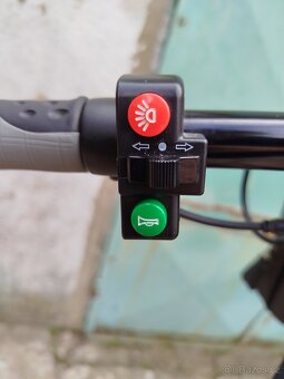 Elektrokoloběžka Kugo Kirin M4 - 6