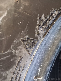 215/70R16 ZIMNÍ HANKOOK - 6