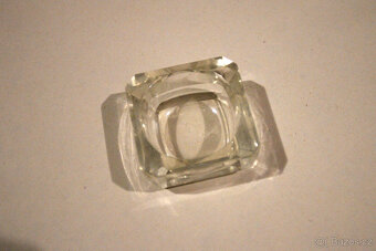 Různé staré předměty - 6