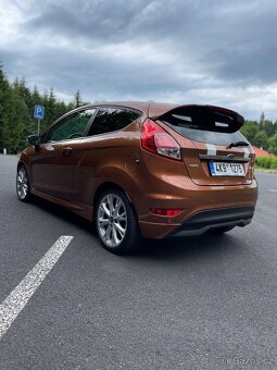 Ford fiesta - 6