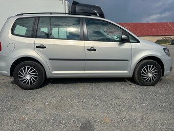 Volkswagen Touran 1.6 TDI (77 kW), 2011 - 6