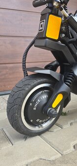 Elektrická koloběžka Dualtron mini long body dual motor - 6