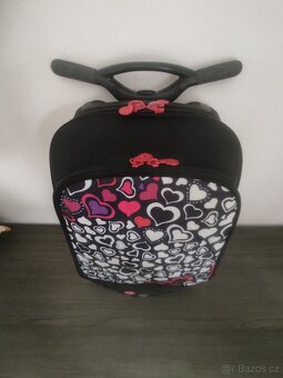 Školní a cestovní taška - 6