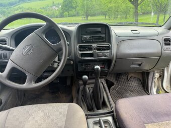 Nissan Navara D22 2.5TD - 6