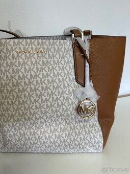 Kabelka Michael Kors Kimberly Vanilla - 6