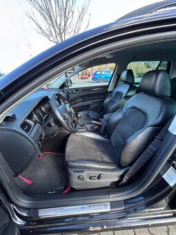 Superb 2.0 tdi 2013 - 6