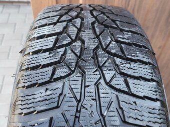 Prodám zimní sadu pneu 195/55R16 Nokian ET50 DOT2921 - 6