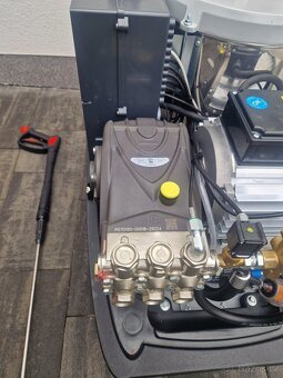 Vysokotlaký čistič Super a Superplus - interpump čerpadlo - 6