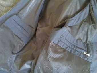 Tmavě modrá  vesta zn. BRAX pánská na vysokého pána - 6