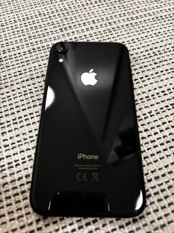 iPhone XR, cerny, 64GB, 94% - 6