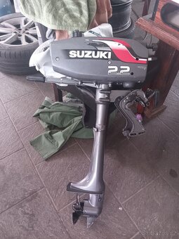 Motorový člun Quiksilver - 6