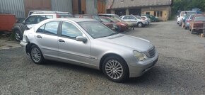 Mercedes C 2.0 benzin - 6