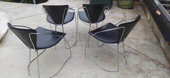černé chromové židle bauhaus styl - 6