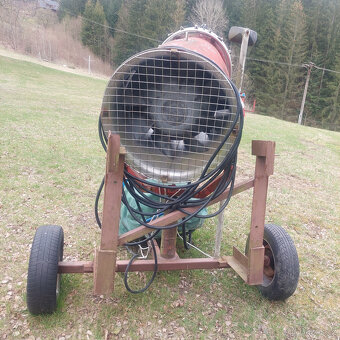 Prodám sněhové dělo ANTITEC - R E Z E R V A C E DO 22.5. - 6