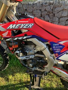 Honda CRF 250 R rok 2020 - 6
