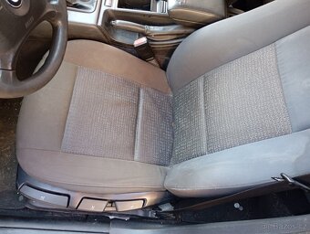 BMW 318d 85kW - 6