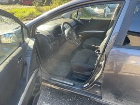 TOYOTA COROLLA VERSO 2.2 D-CAT 130 kw R.V. 2008 - 6