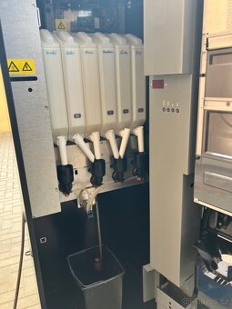 Nápojový automat - kávomat Rhea Sagoma H/6 - 6