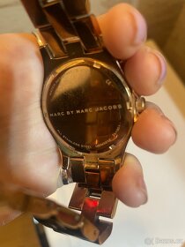 Marc Jacobs rosé gold hodinky dámské růžové zlato - 6