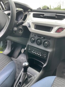 Auto- Citroen C3 - 6