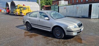 Octavia 2 2007 1.6 benzín. - 6