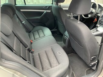 Škoda Octavia combi 1.4 TSi 90 kW DSG r.v. 2011 - 6