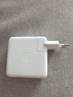 Apple MacBook Air 13 2020 - 6