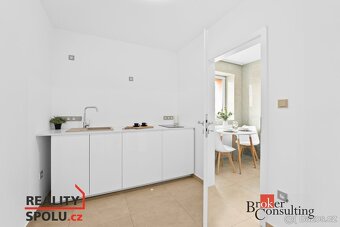 Prodej, byty/2+kk, 37 m2, Rýchorské náměstí, 54201 Žacléř, T - 6