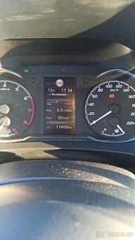 Toyota yaris 1.5 Y 20 - 6