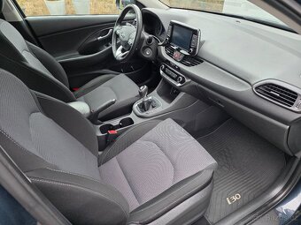 Hyundai i30 1.6CRDi 85kW TAŽNÉ 1.MAJITEL - 6